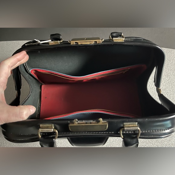 Vintage Top Handle Black Leather Doctors Bag With Key - Picture 9 of 16